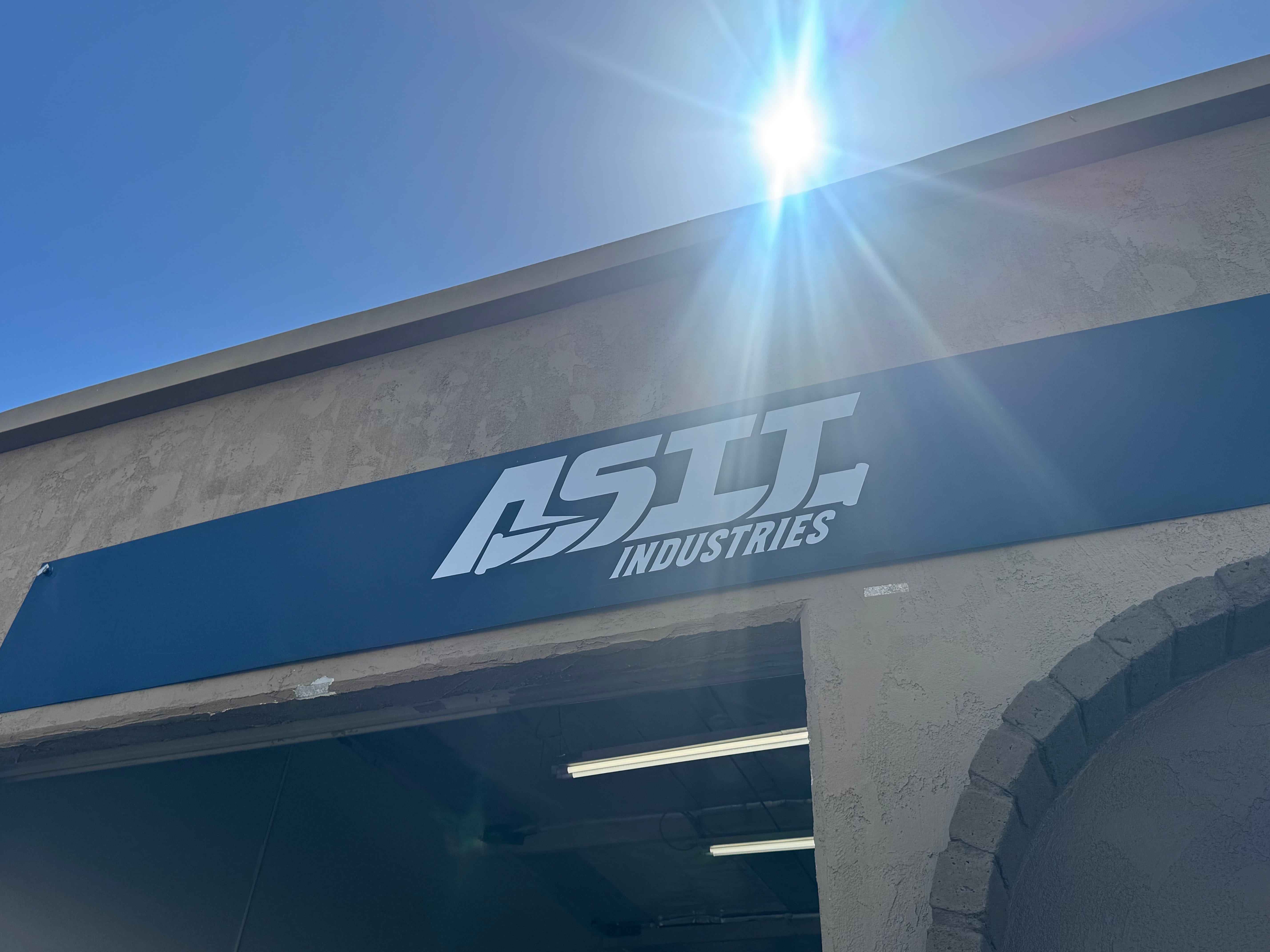 Outside / Facility Photo